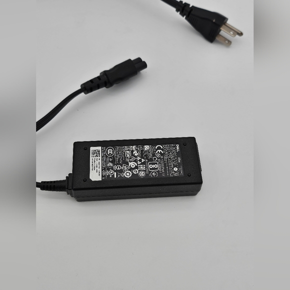 Dell 45W AC/DC 19.5v Adapter DP/N 0KXTTW - UNTESTED READ - Picture 4 of 6